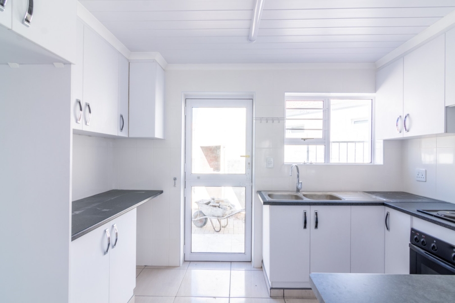 2 Bedroom Property for Sale in Velddrif Western Cape